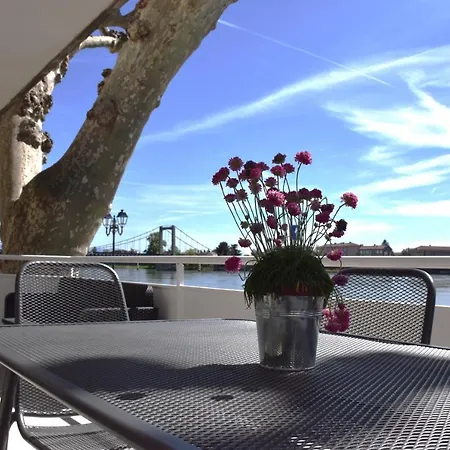 La Batie - Terrasse Avec Vue Imprenable Sur Le Rhone, 3 Chambres, 3 Salles De Bain Lägenhet