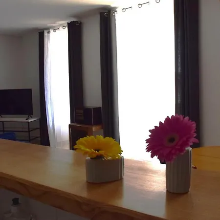La Batie - Terrasse Avec Vue Imprenable Sur Le Rhone, 3 Chambres, 3 Salles De Bain Lägenhet *