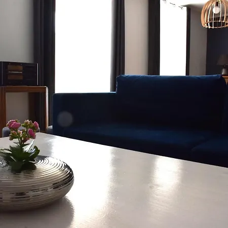 Apartment La Batie - Terrasse Avec Vue Imprenable Sur Le Rhone, 3 Chambres, 3 Salles De Bain *